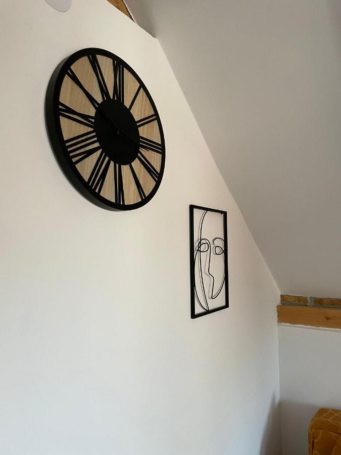 Zemun Polje Apartmani Marija Zemun מראה חיצוני תמונה
