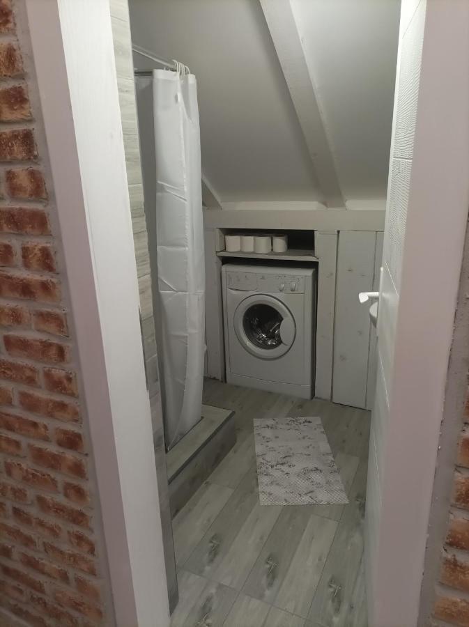 Zemun Polje Apartmani Marija Zemun מראה חיצוני תמונה