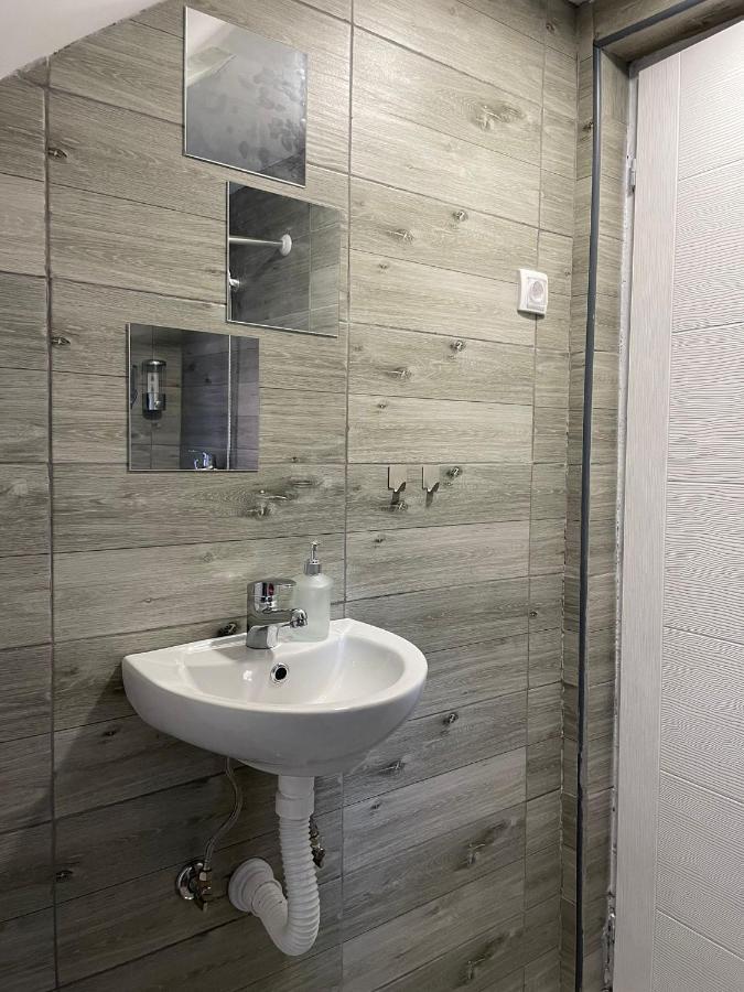 Zemun Polje Apartmani Marija Zemun מראה חיצוני תמונה